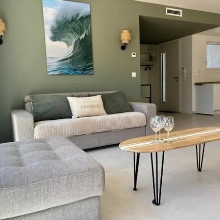 Villa Cote&lac New With Heated Pool And Summer Bar, Sleeps 8