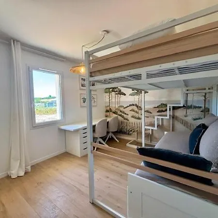Villa Cote&lac New With Heated Pool And Summer Bar, Sleeps 8