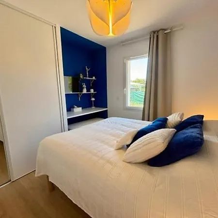 Cote&lac New With Heated Pool And Summer Bar, Sleeps 8 *