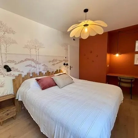 Villa Cote&lac New With Heated Pool And Summer Bar, Sleeps 8