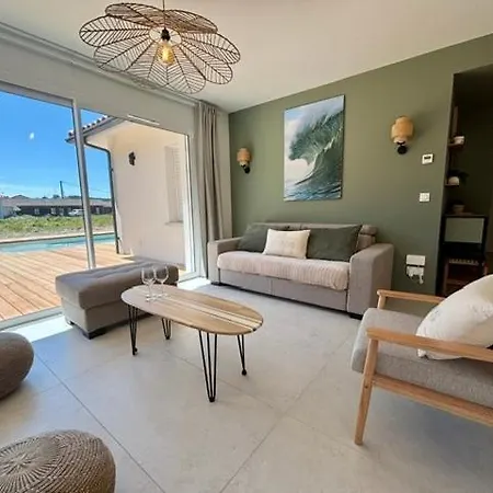 Cote&lac New With Heated Pool And Summer Bar, Sleeps 8 Villa